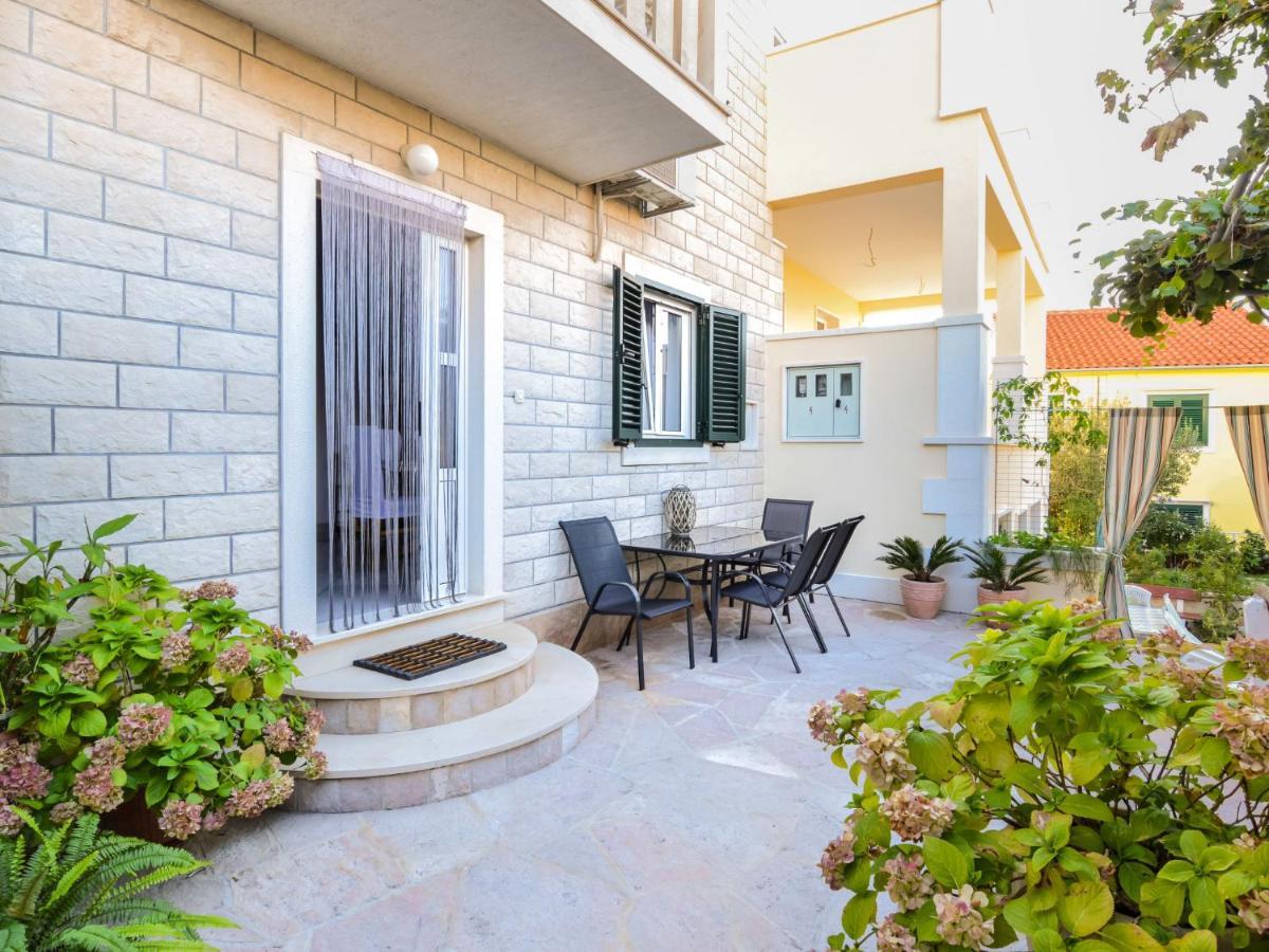 Apartment Ana - Brc100 By Interhome سوبيتار المظهر الخارجي الصورة